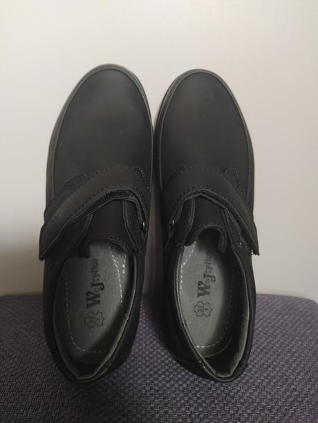 Spoločenské topánky, 30