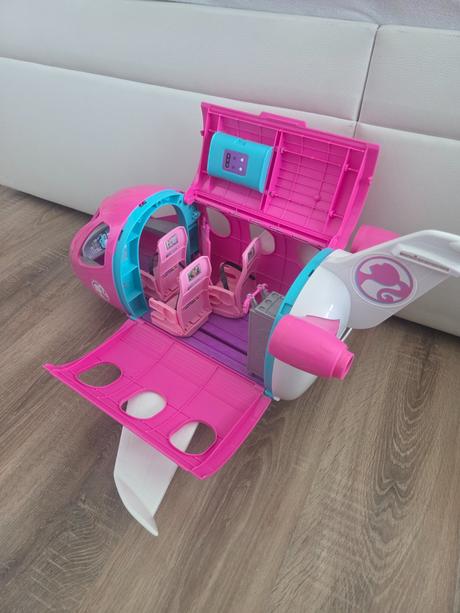 Barbie lietadlo, 