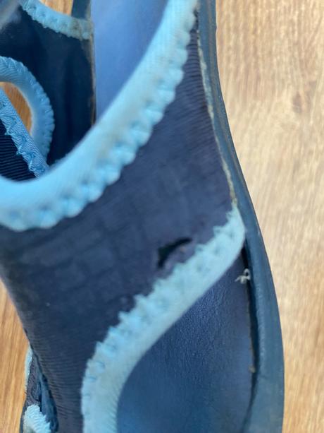 Darujem sandale, fila,28