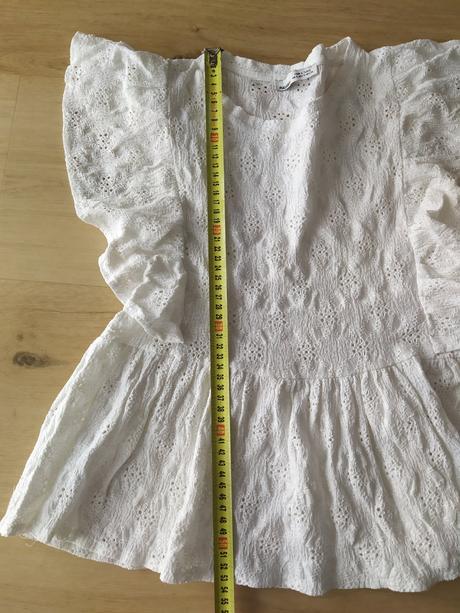 Madeirový top s volánmi, pull&bear,s