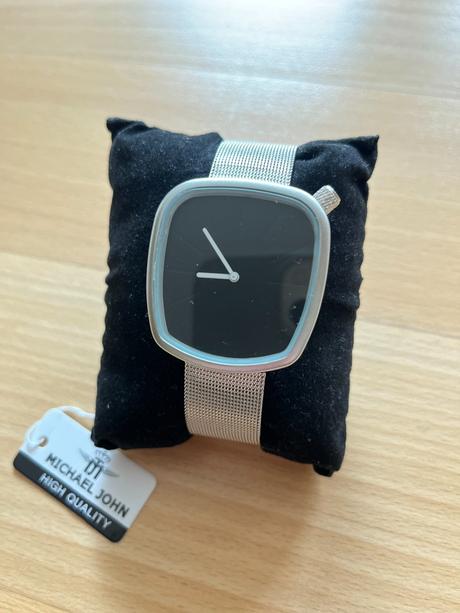 Dámske hodinky michael john z nehrdzavejúcej ocele, 