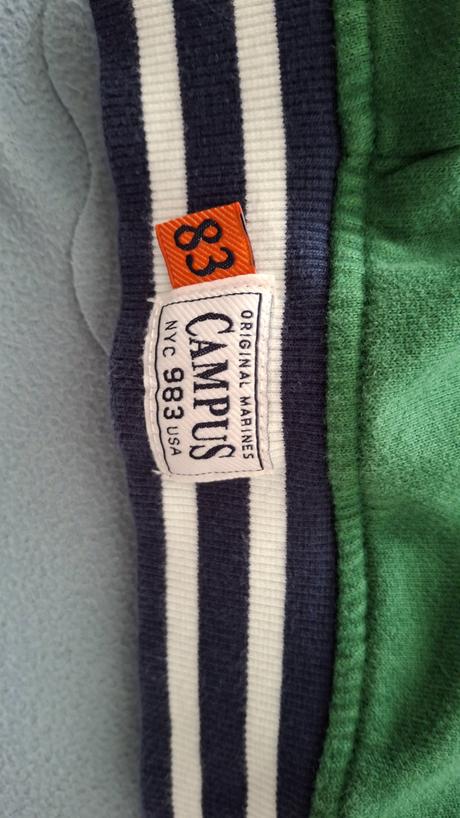 Mikina zn. originál marines o.m.c., 146