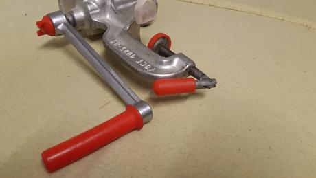 Predám mlynček na mäso., 