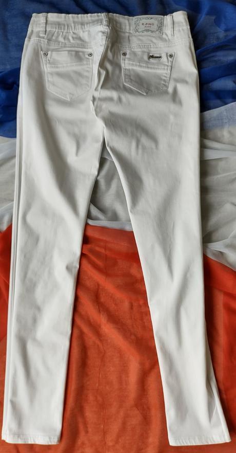 Biele džínsy, m