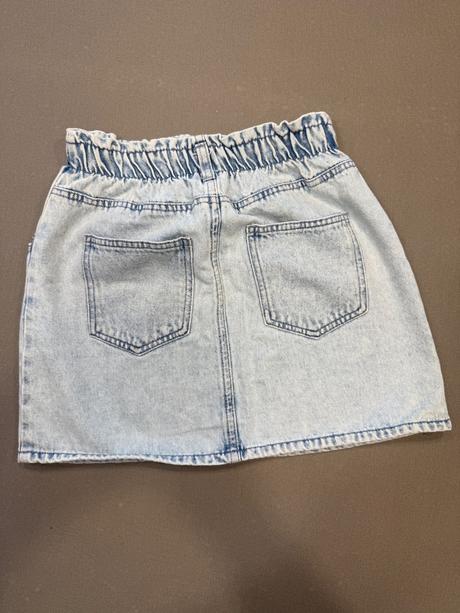 Rifľová sukňa, 158