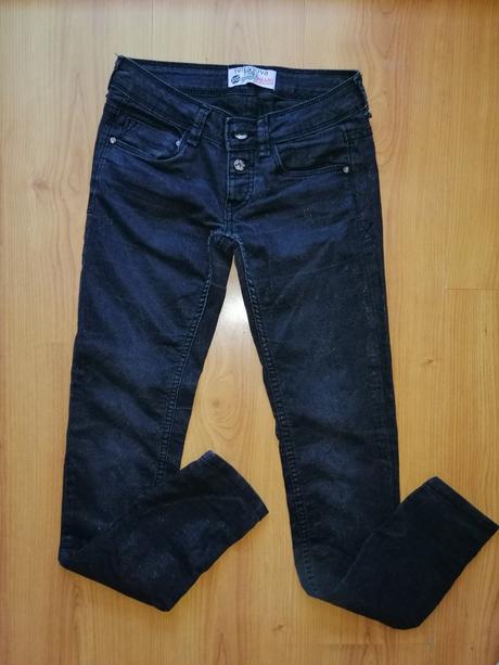 Nohavice, terranova,xs