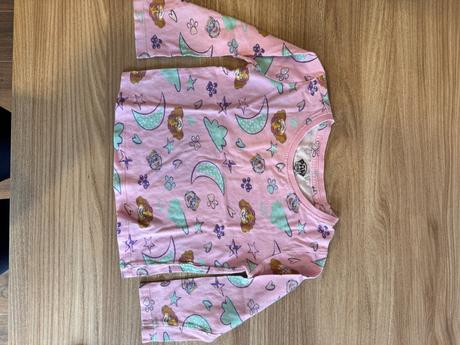 Dievčenksé pyžamo, 92