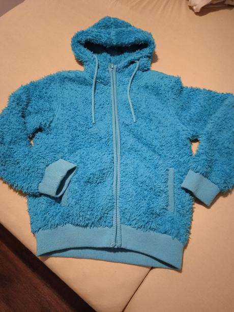 Tepla mikina, just play,146