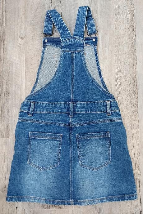 Rifľové šaty na traky, 140