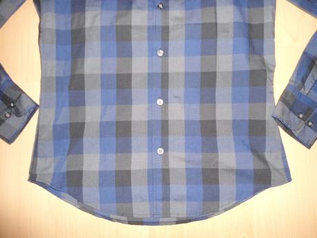 Cierno-modro-siva kosela kocka, s