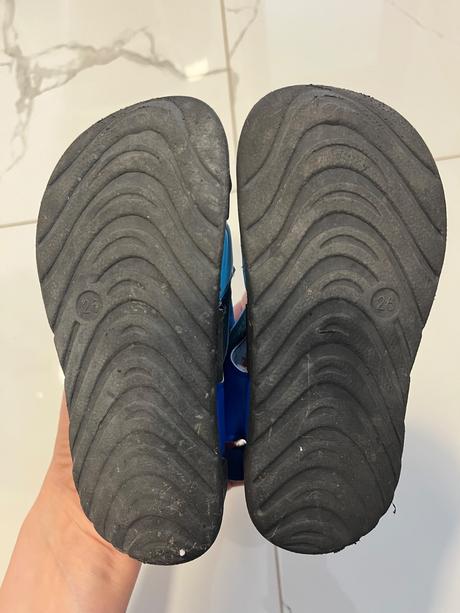 Šľapky k vode, alpine pro,27