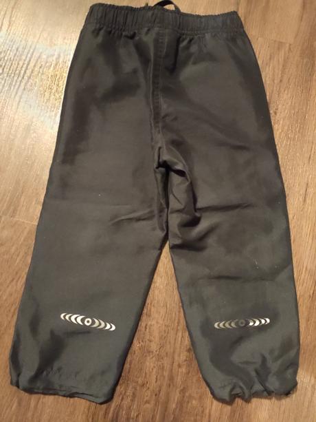 Ľahké turistické nohavice- česká výroba, 86