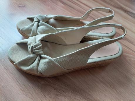 Sandale kozene + pevna na pladforme zn. rouje c.39, 39