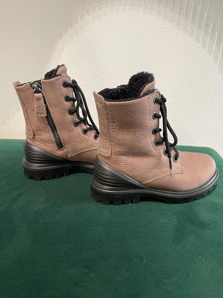 Zimne čižmy, ecco,27