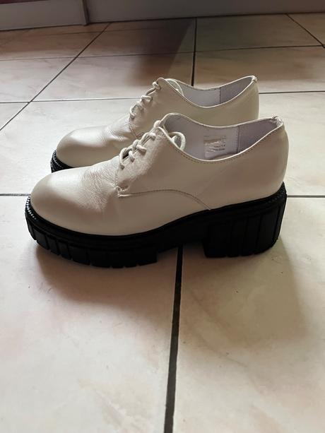 Štýlové topánky z pravej kože 1x obuté, 37