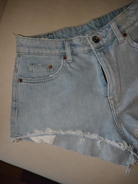 H&m riflové kraťasy, h&m,38