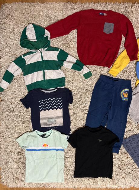 Balík oblečenia - 13ks, 104–116