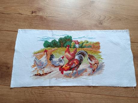 Vysivka hydina na dvore,