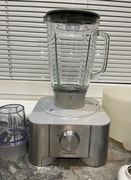 Kenwood fp920 food procesor, kuchynský robot, 