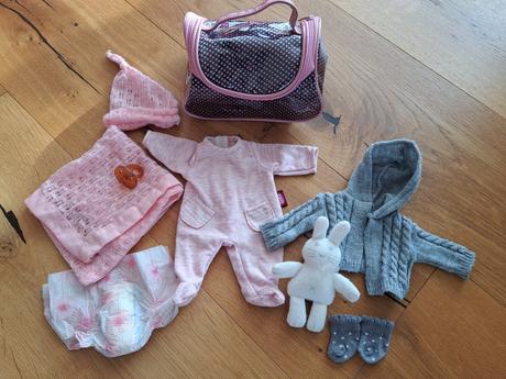 Gotz set vecí pre bábiku so zajačikom,