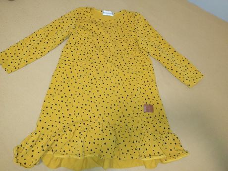 Šaty la bambola, 128