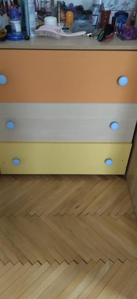 Zostava do detskej izby posteľ , skriňa stolík, 