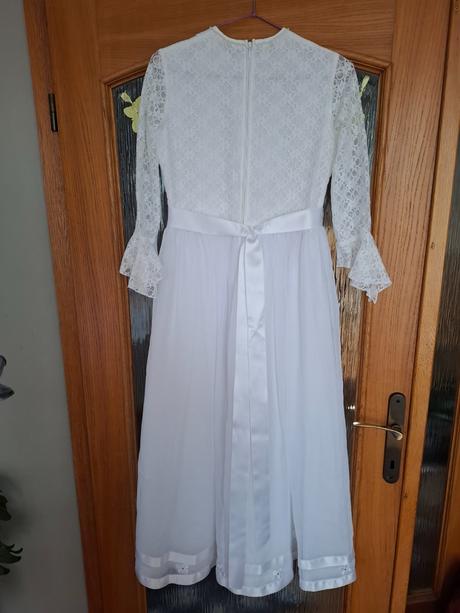 Šaty na 1sv. prijímanie, 152