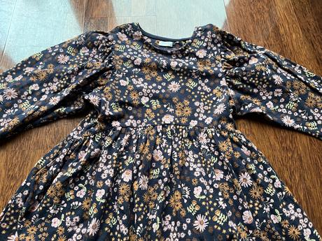Kvetinkové šaty zn next na 9-10 rokov, next,140