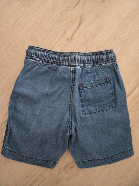 Šortky, lupilu,98