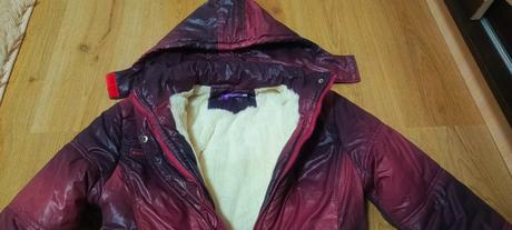 Dievčenská vetrovka, 146