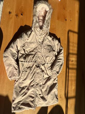 Zimna dievcenska bunda, reserved,158