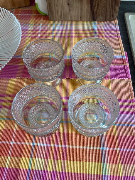 Retro pohare na zmrzlinu 4 ks, 