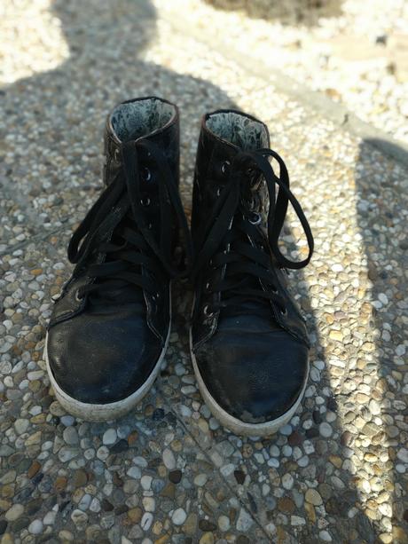 Čierne tenisky, 35, 35