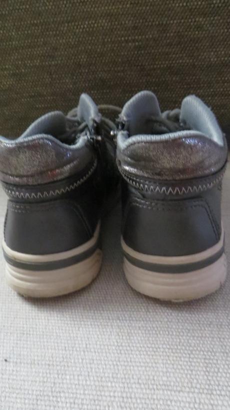 Prechodne topanky, lupilu,30