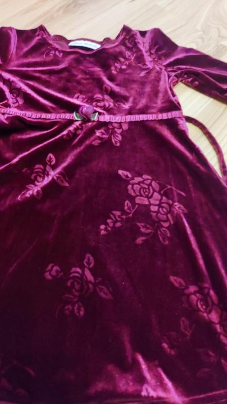 Satočky pre dievčatko, 98