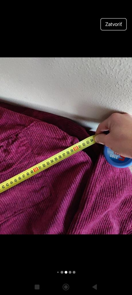 Dámska menčestrova bundička, 