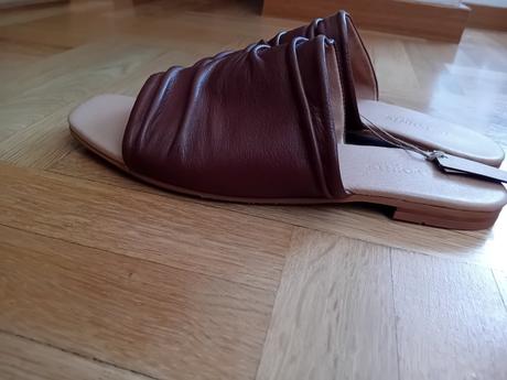 Kožené šľapky ten points, 42