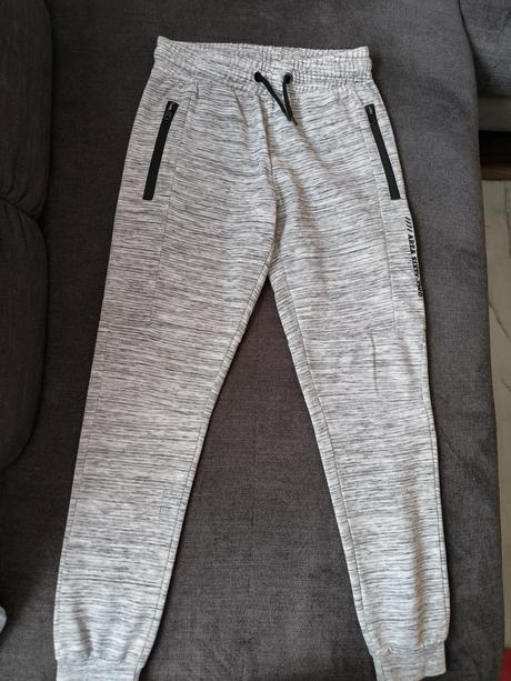 Tepláky 158/164, chapter young,158