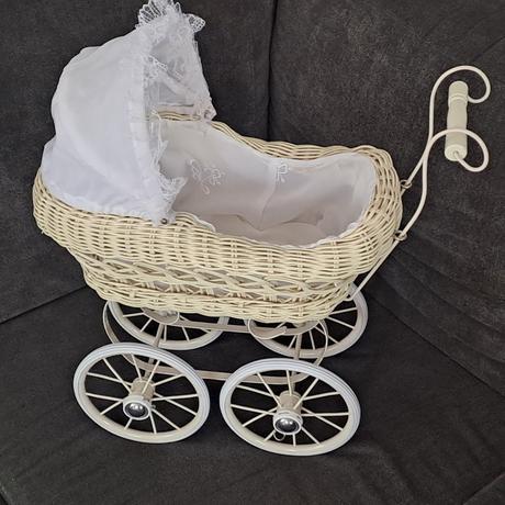 Prútený kočiarik, 