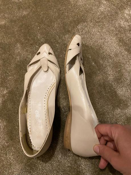 Kozene kremove balerinky, 36