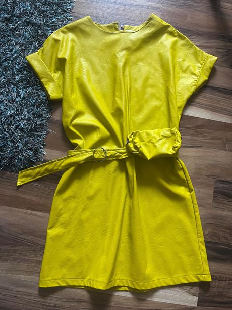 Koženkové šaty yellow s/m, s
