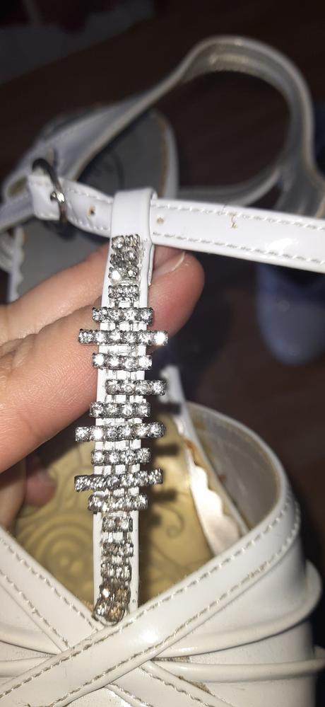 Biele spoločenské topánky, 39