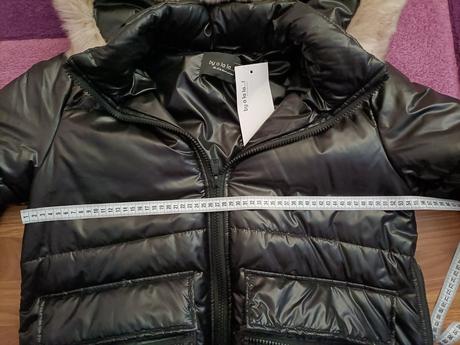 Prekrásna nadčasová zimná bunda výpredaj, m