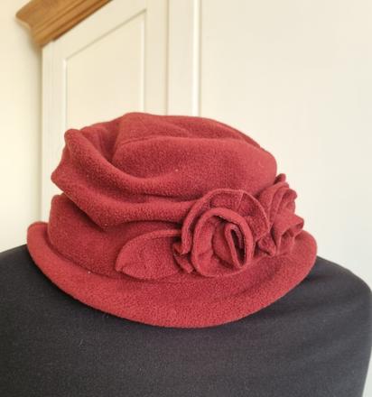 Klobúčik s kvietkom, 56