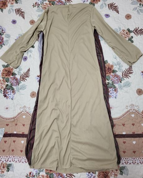 Karnevalový kostým na 5-7 rokov,