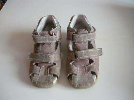 Pre nenáročnú, baťa,24