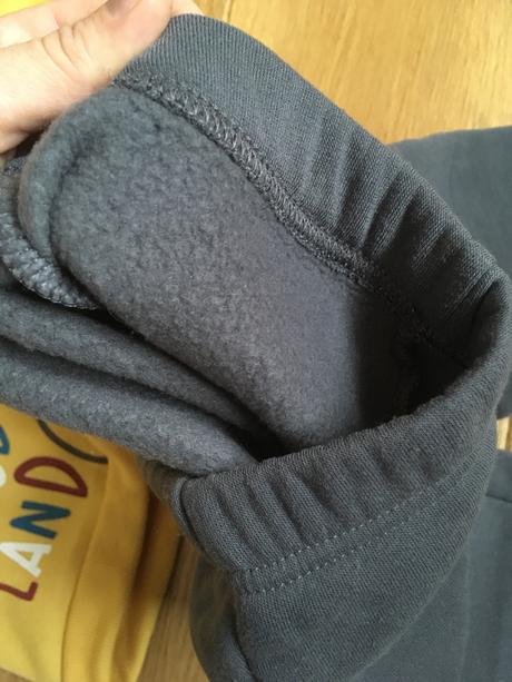 Nenosená súprava, 98