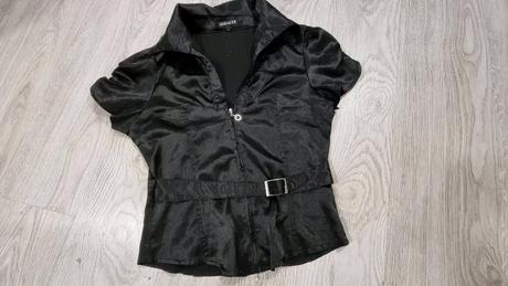 Saténová bluzka s osobným opaskom, m