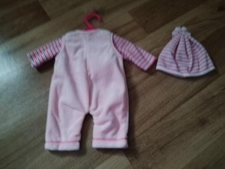 Oblečenie pre bábiky, 