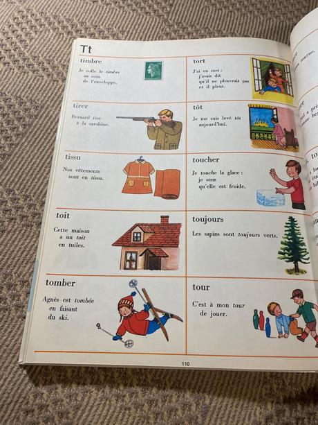 Krásny starý retro slovník učebnica francúzštiny, 